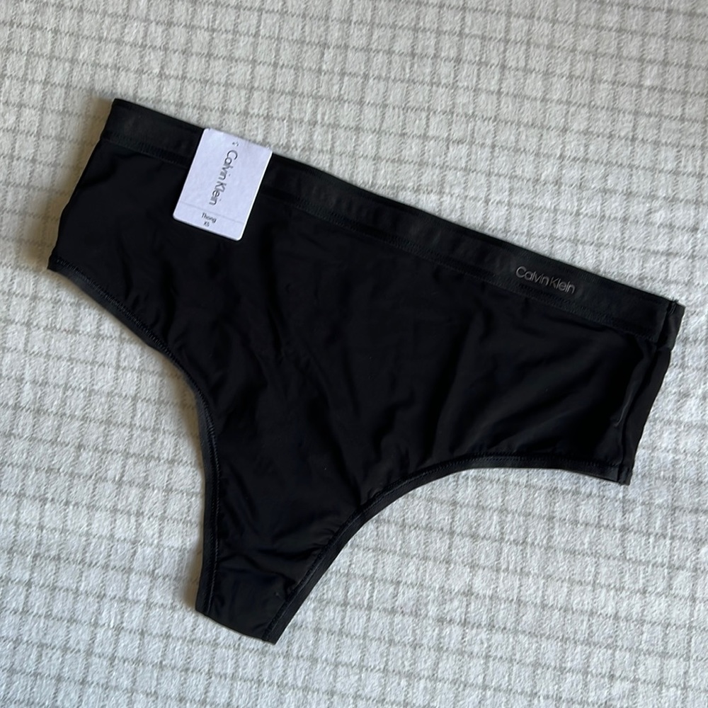 Calvin Klein High Waisted Thong Panties size S